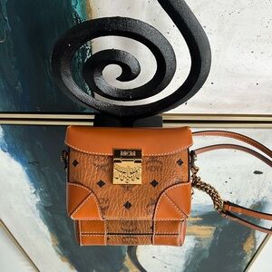COPY - MCM Crossbody